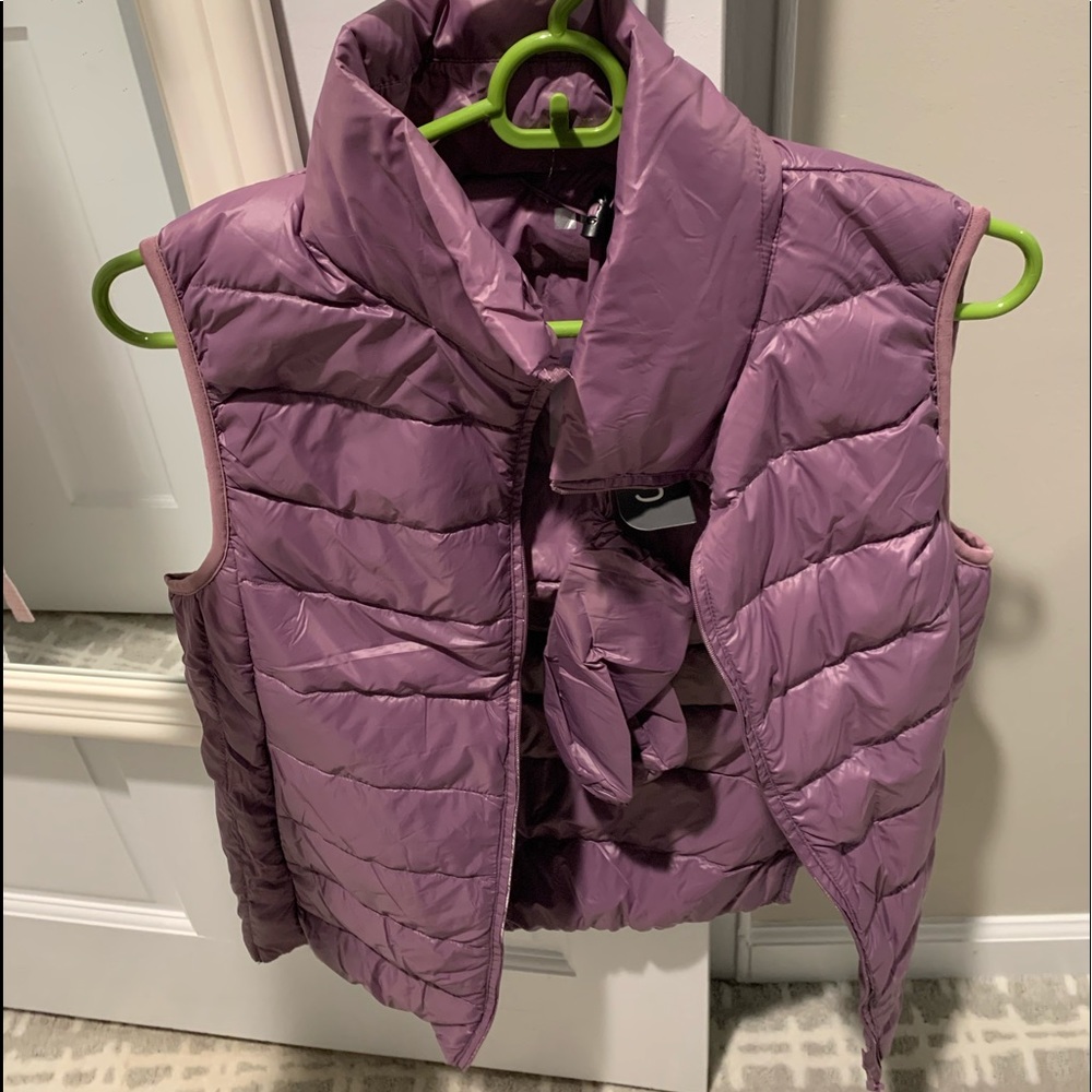 Thanth Women’s Vest size medium